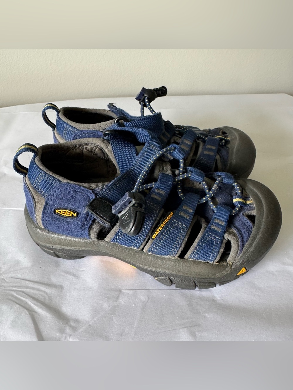 KEEN Size 10 Toddler Blue Sandals - Boys or Girls
